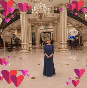 Meet your Posher, Elba